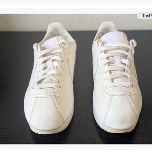 Nike Cortez all White Leather Sneakers not sold anymore!